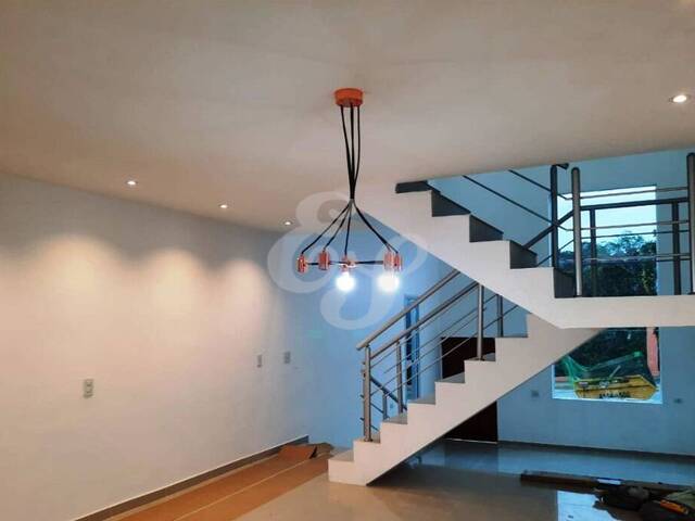 #ES1746 - Casa em condomínio para Venda em Santana de Parnaíba - SP - 1