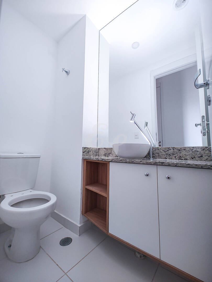 Apartamento para alugar com 3 quartos, 120m² - Foto 6