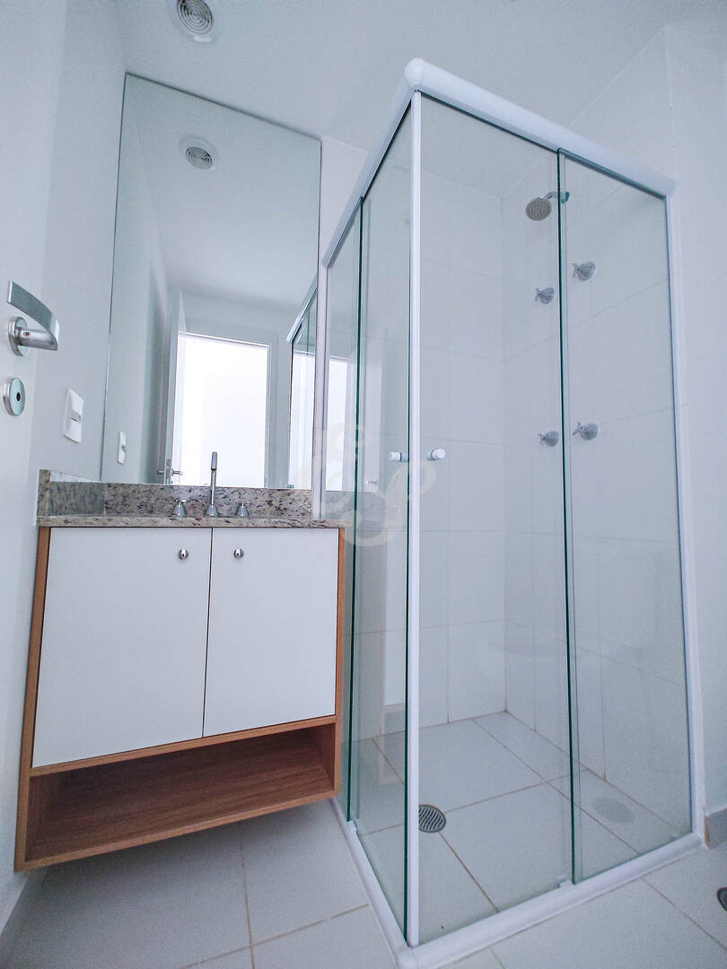 Apartamento para alugar com 3 quartos, 120m² - Foto 10