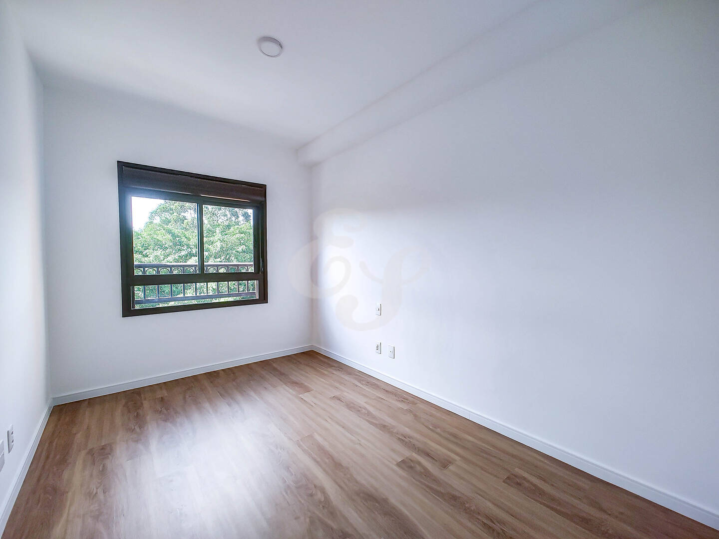 Apartamento para alugar com 3 quartos, 120m² - Foto 11