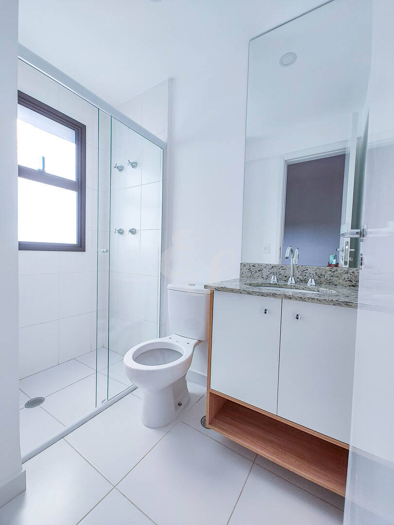 Apartamento para alugar com 3 quartos, 120m² - Foto 17